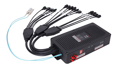 佰马BMG8500防水型智能网关，业界首创专利产品，密闭式结构，实现IP65等级防水、防潮、防尘。5合1强大功能，替代传统路由网关、交换机、光猫、集中器等，打造完美智慧杆。