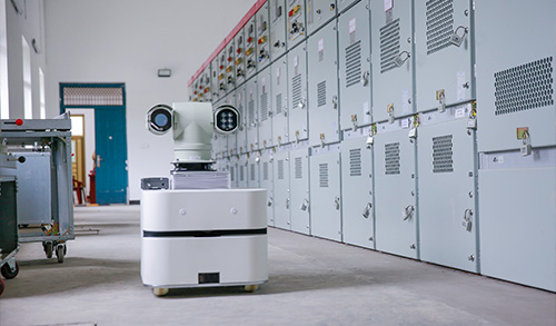 随着物联网、5G、边缘计算等技术的广泛普及，能够替代人工的智能巡检机器人已经得到越来越多应用，有效解放人力资源，保障工况安全，提升厂区整体效能