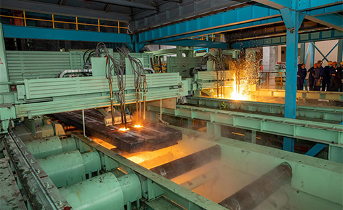 能源成本往往占企业生产成本的较大比重，难以实现对峰谷、设备级能耗与工艺阶段能耗的精细控制。佰马科技提供工业电力智能网关能耗监测方案，通过网关打造从现场能耗采集到能耗策略决策执行的闭环系统，助力企业降本增效。