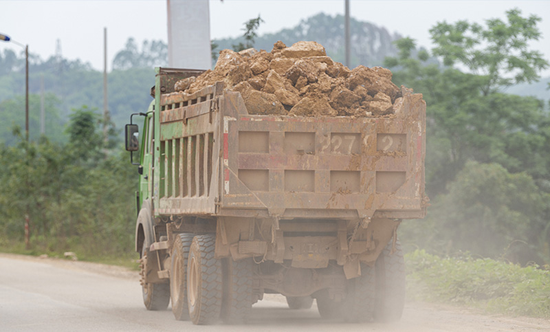 渣土运输车.jpg 渣土运输车.jpg