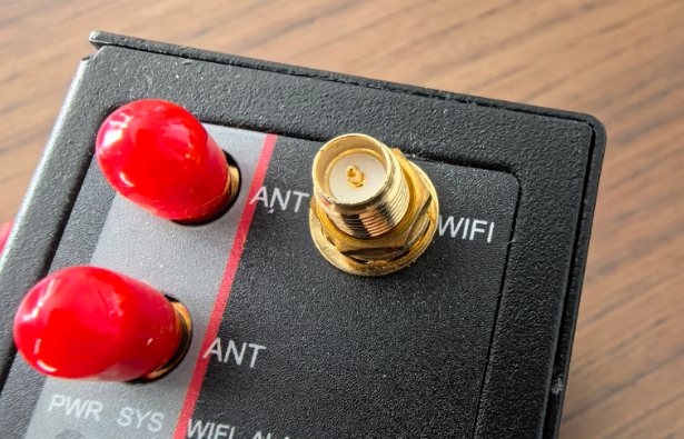 工业无线网关WiFi天线端口 工业无线网关WiFi天线端口