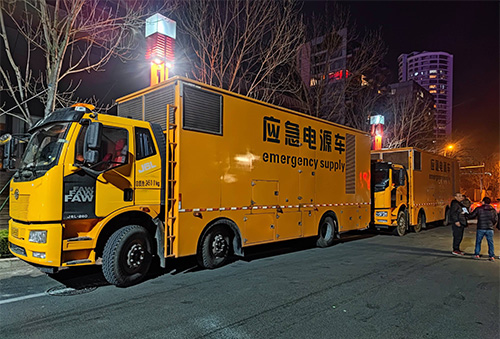 佰马工业CAN网关以其强大的协议兼容性、恶劣环境适应性和边缘智能特性，解决了移动发电装备远程集中监测、安全防护和大数据分析的最后一道关口，是发电车安全高效运行的有力保障。