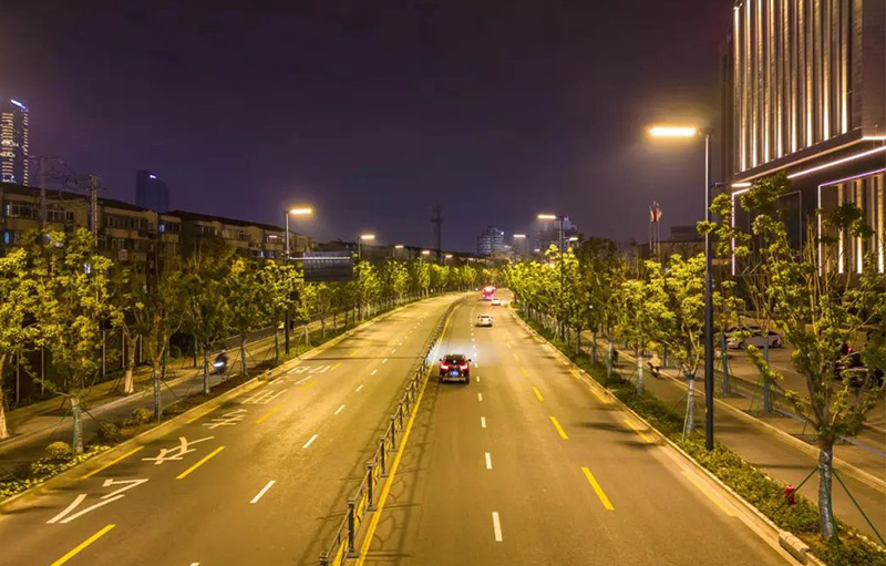 城市夜间照明.jpg 城市夜间照明.jpg